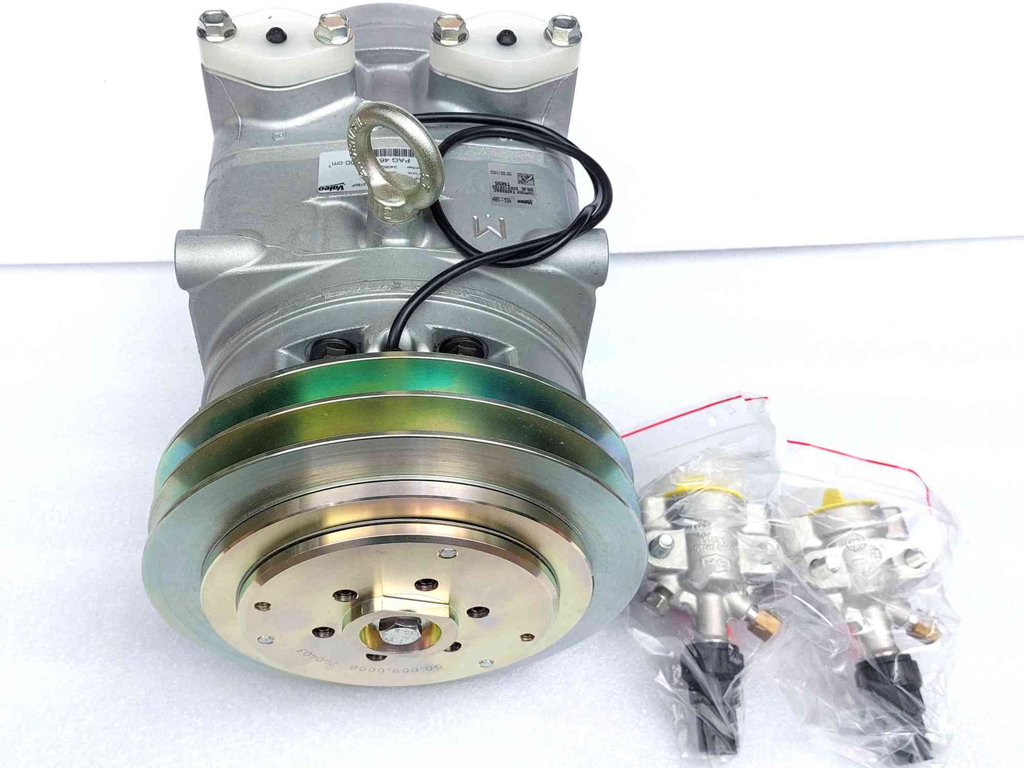 kompresor Valeo TM55 - A2 - 220 mm, 24V 40430286